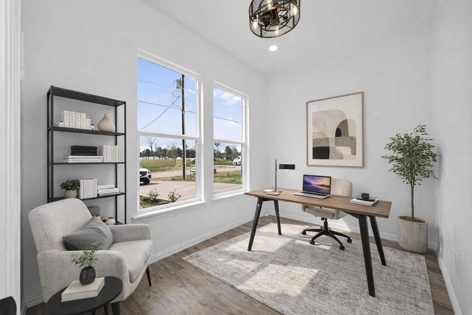 1105 Peter Pine Street