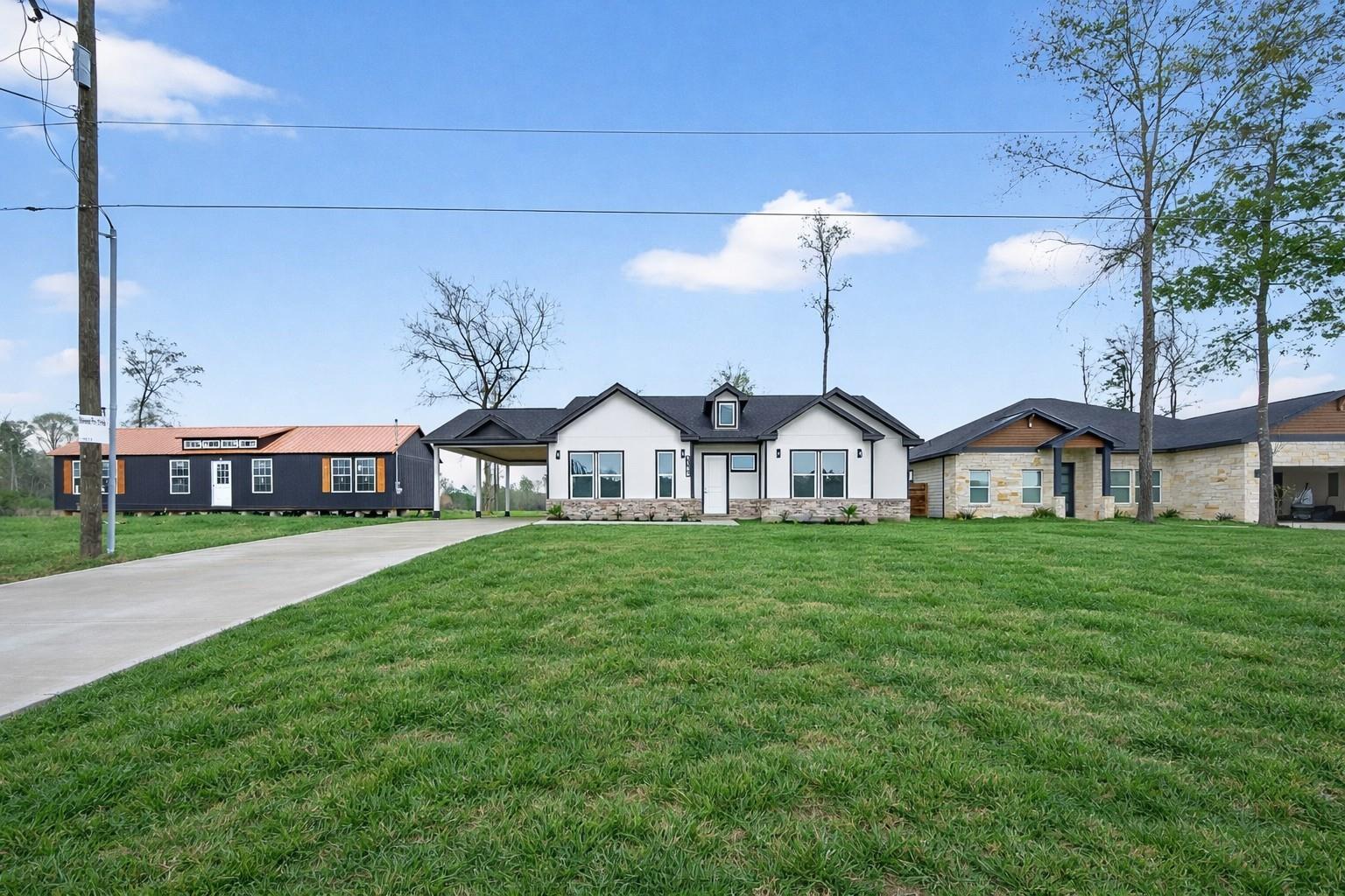 1105 Peter Pine Street