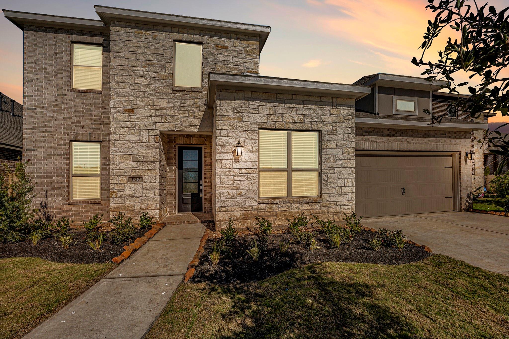 3210 Blue Grama Bend