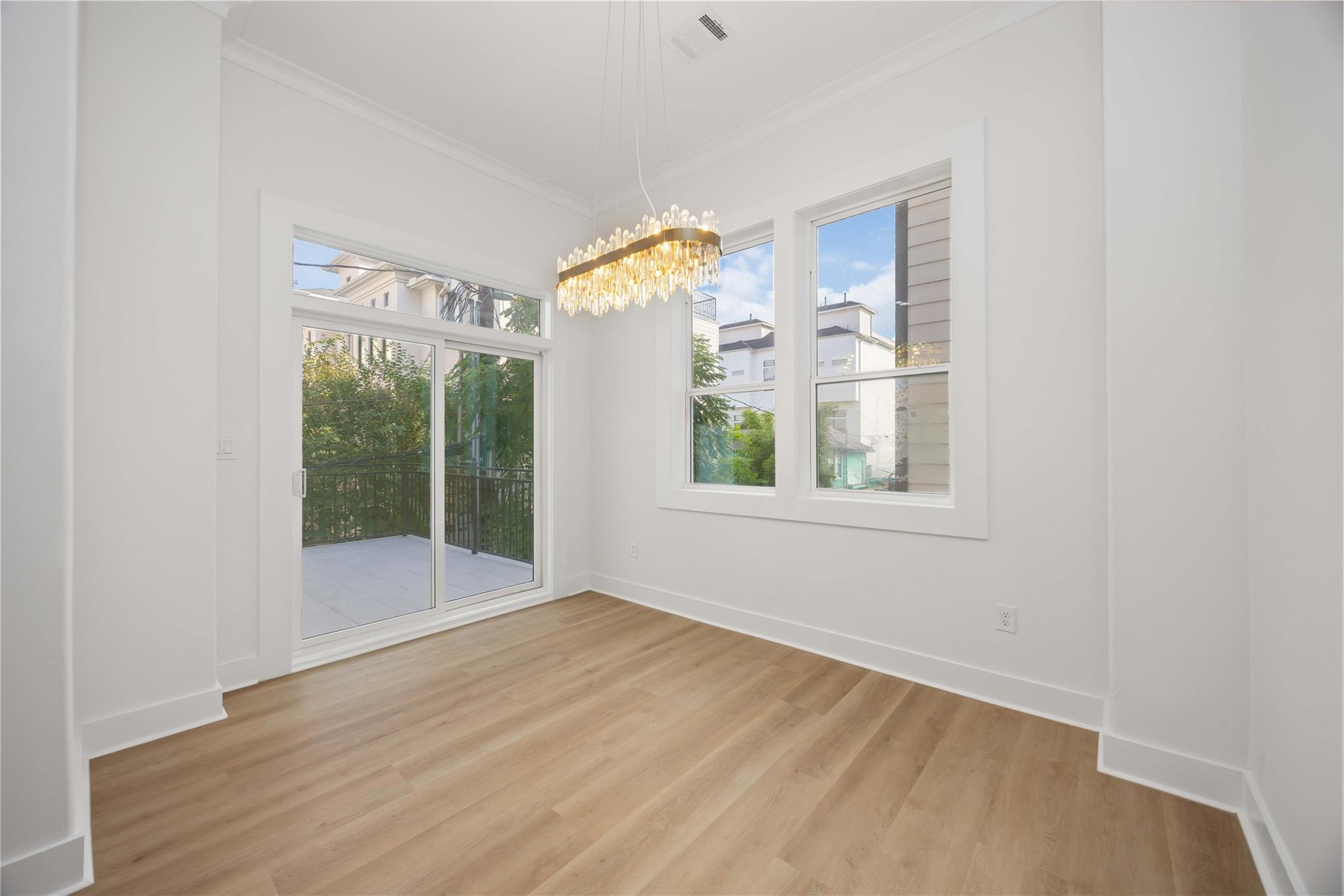 1413 Stanford Street