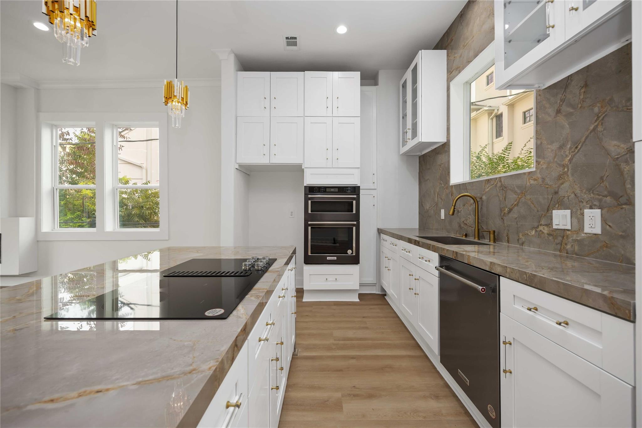 1413 Stanford Street