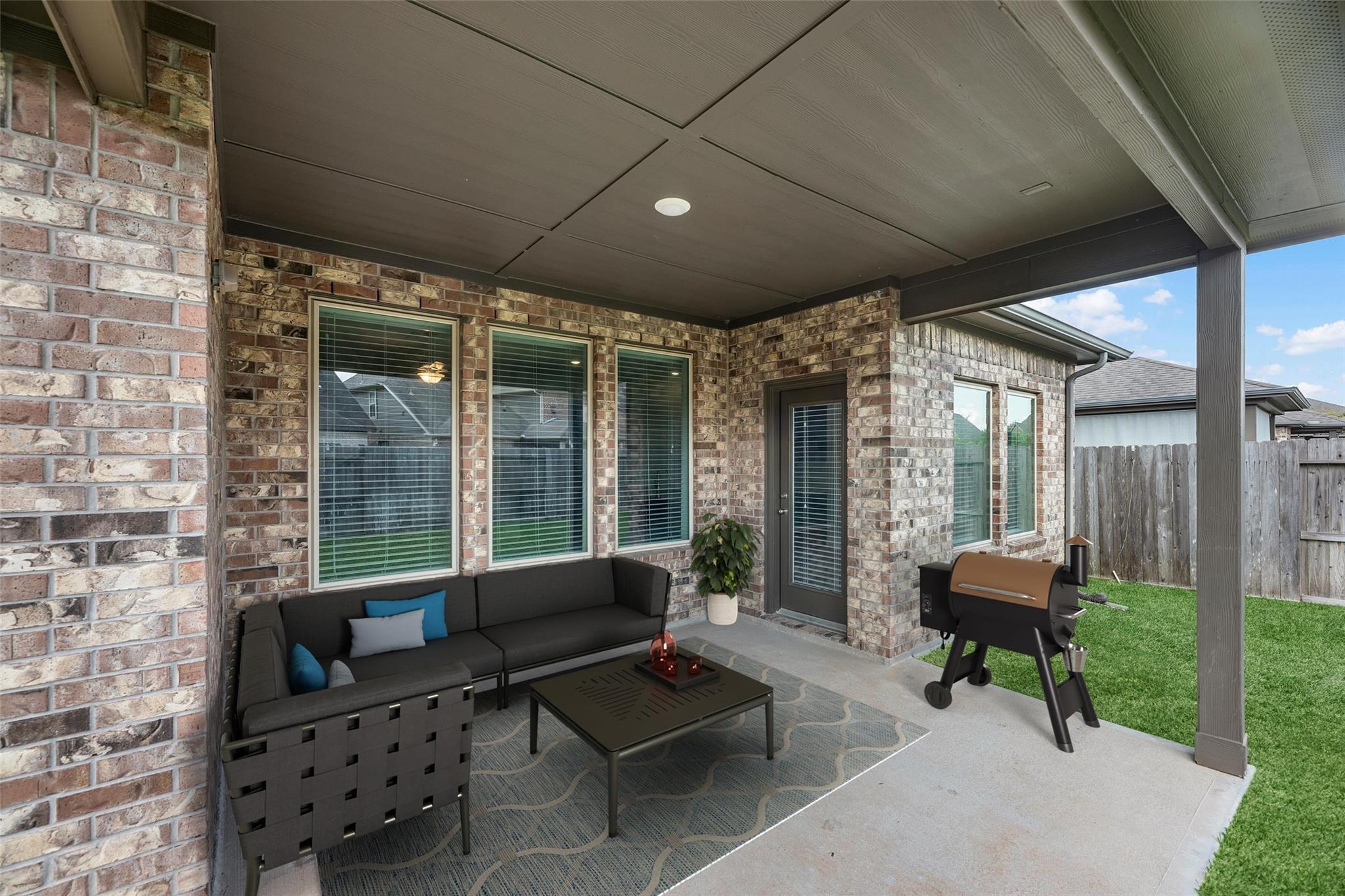 2414 Jasper Point