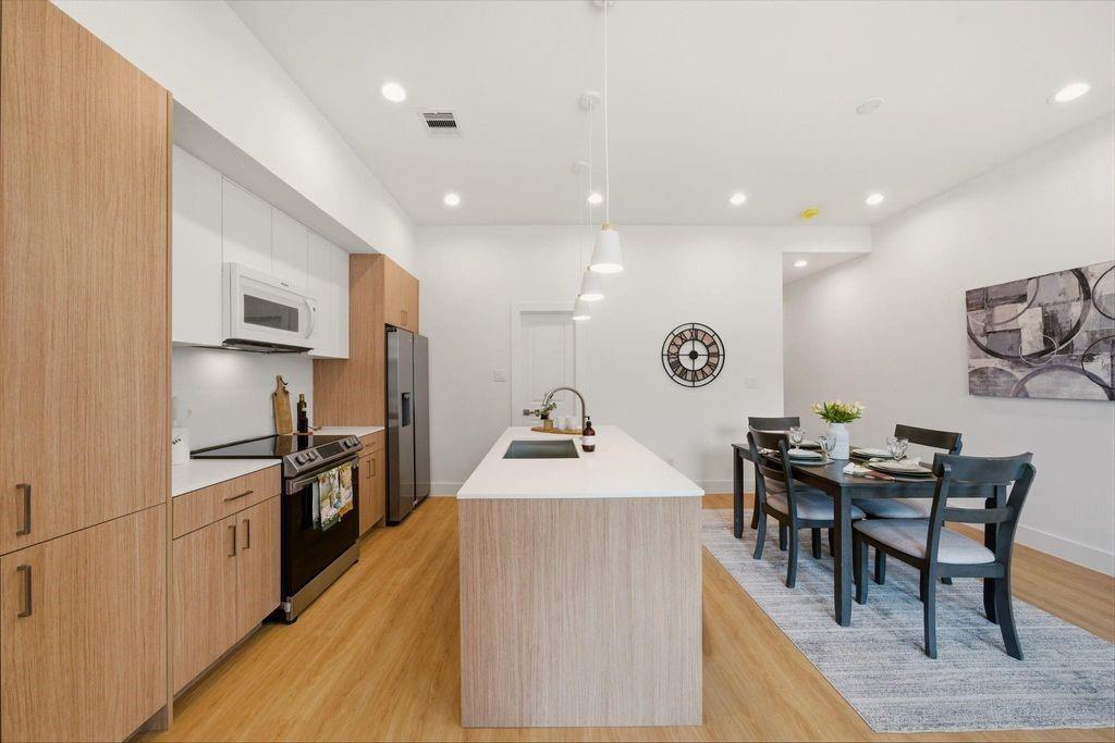 6514 Luce Street Unit: A/B