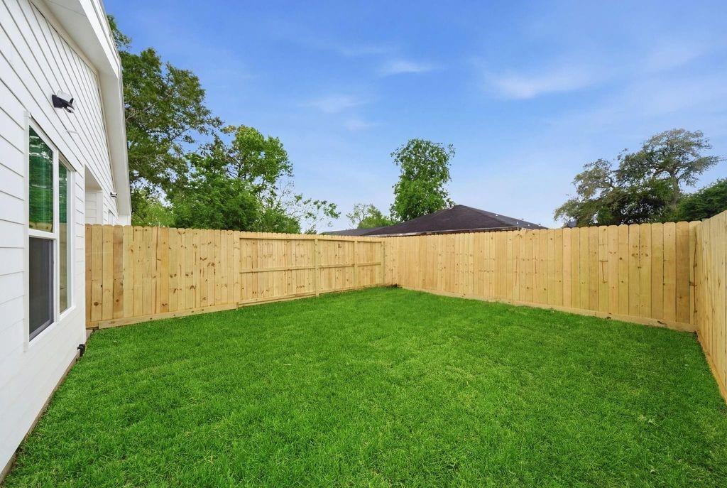 6514 Luce Street Unit: A/B