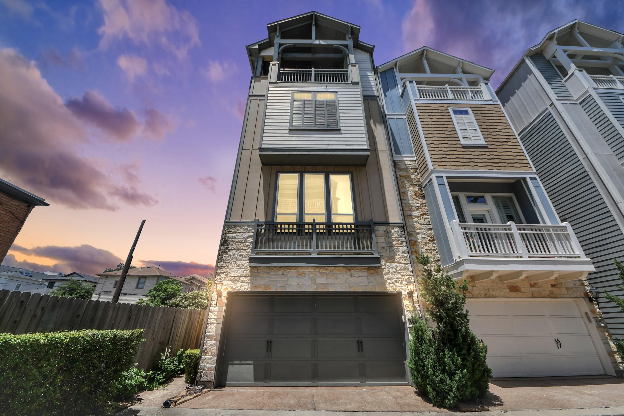 923 Byrne Street