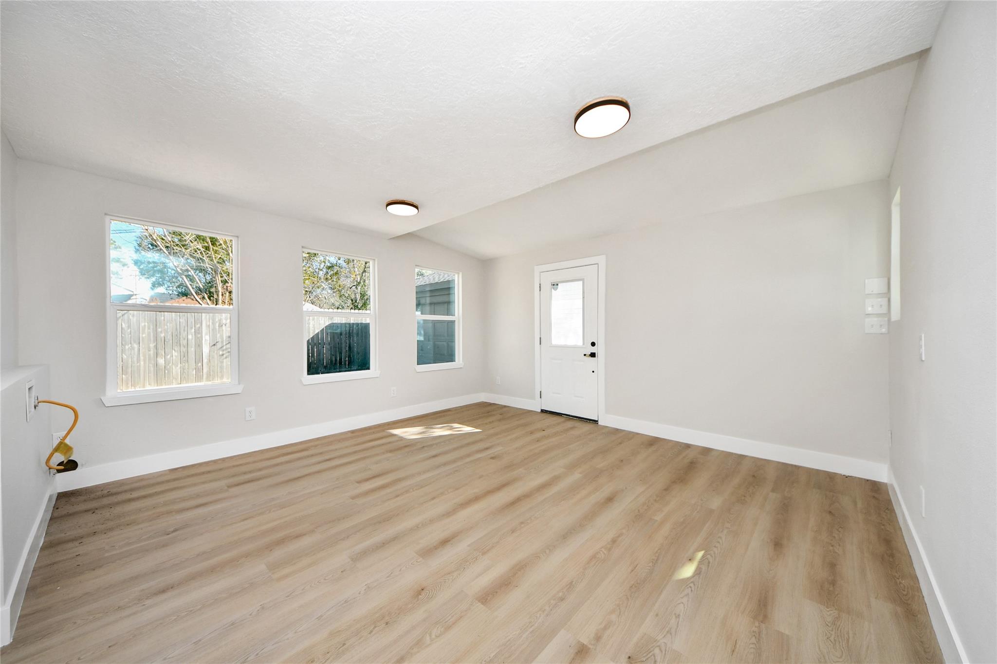 10223 Dude Road