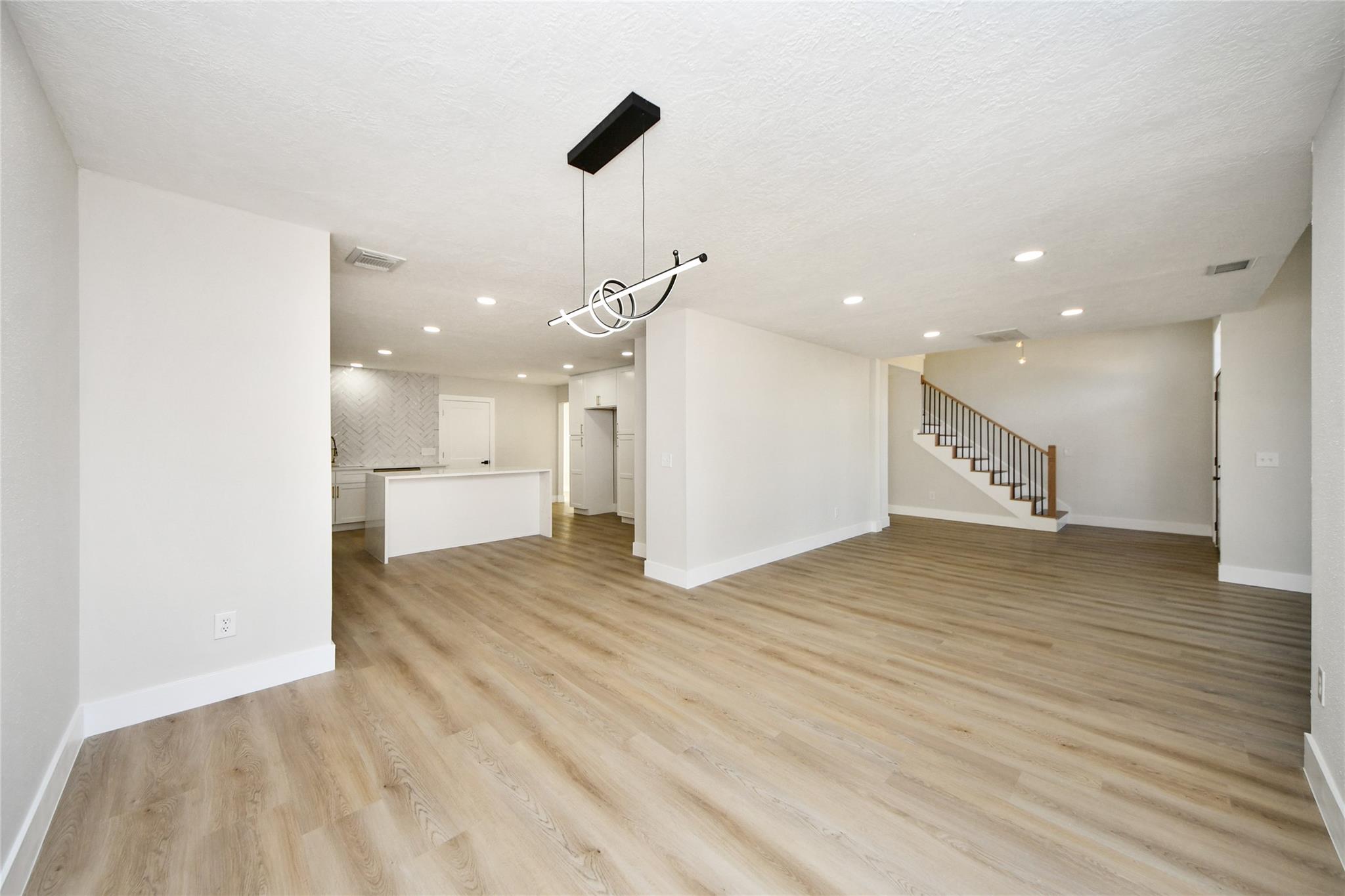 10223 Dude Road