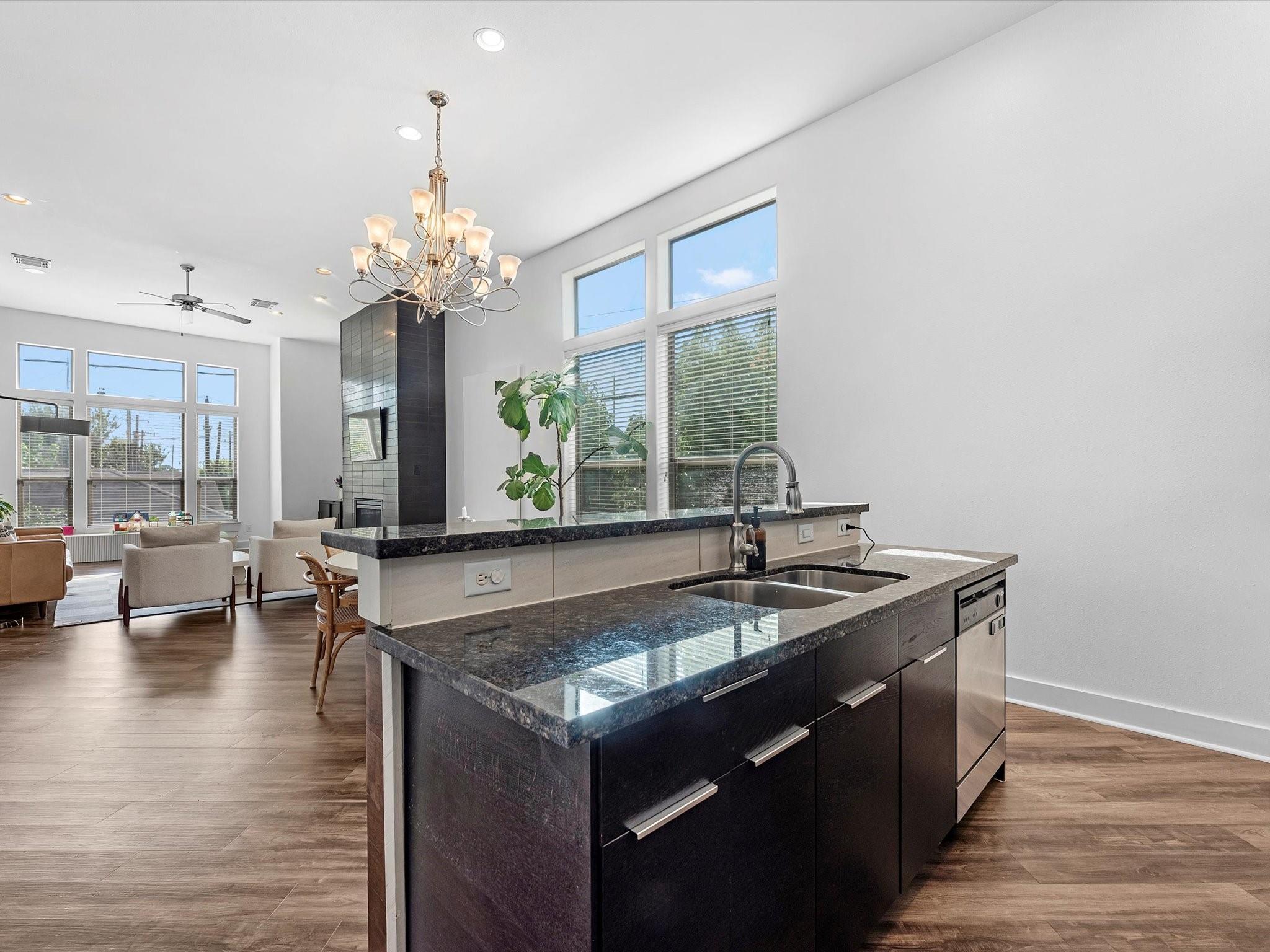 3421 Gillespie Street