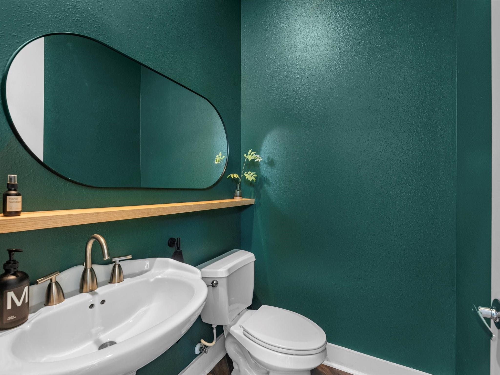 3421 Gillespie Street