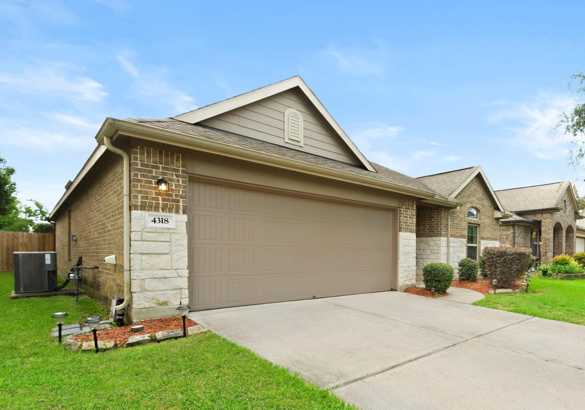 4318 Plumeria Avenue