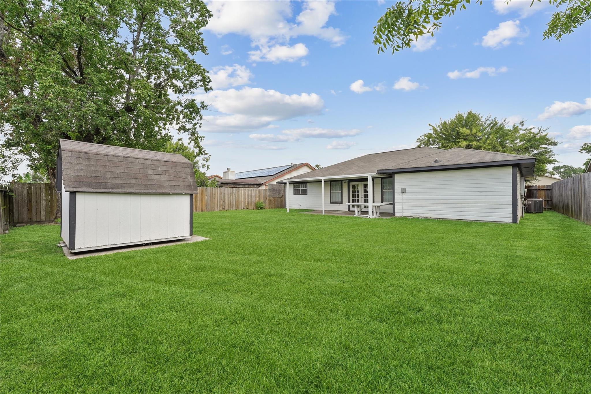 10723 Mackenzie Drive