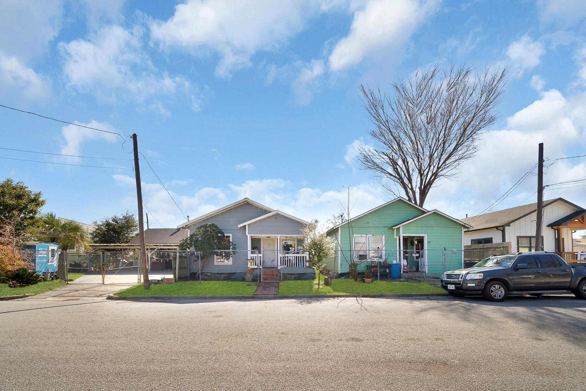 1414 Moody Street