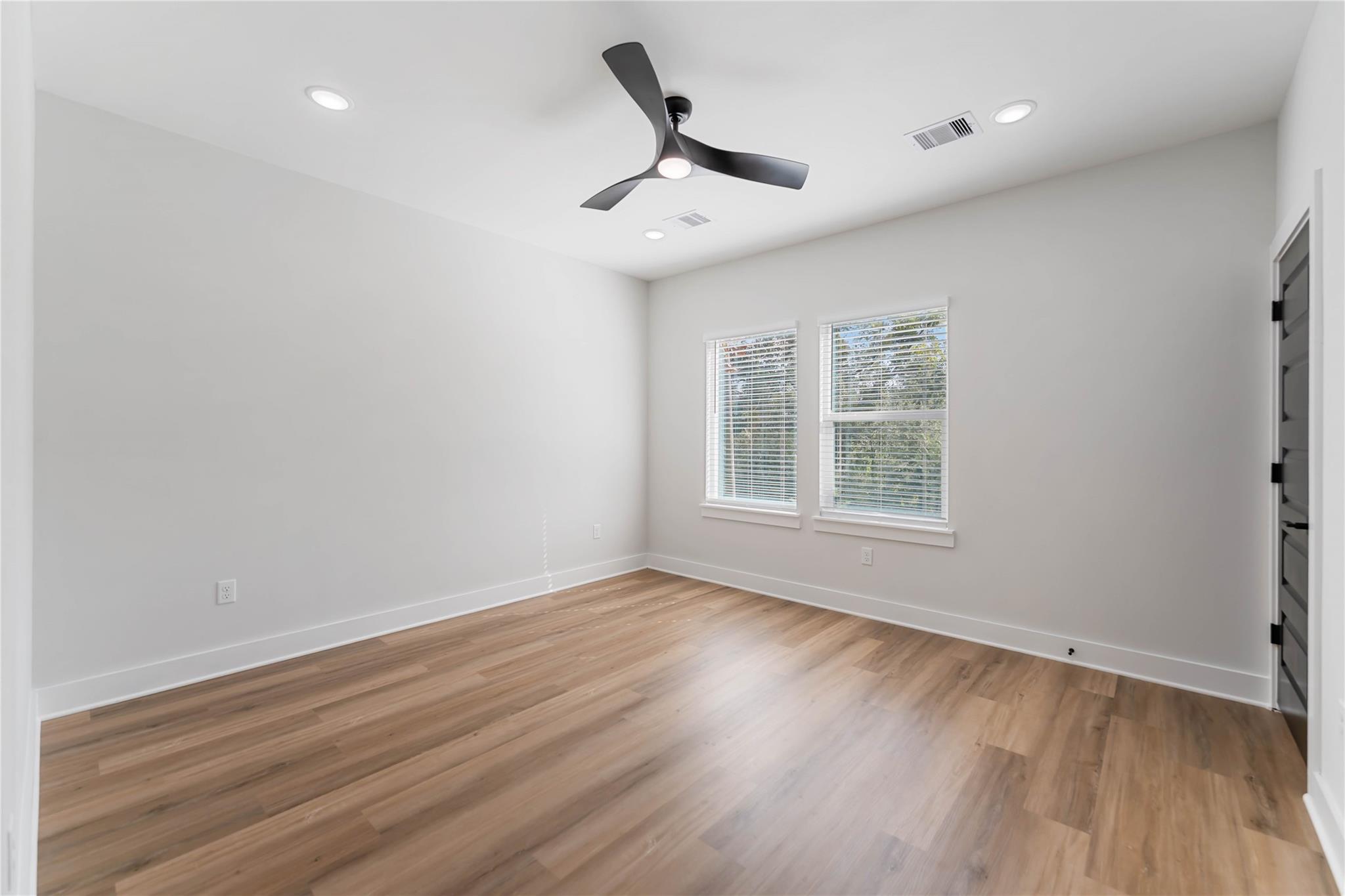 6909 S Hall Street # B, Houston Unit: B