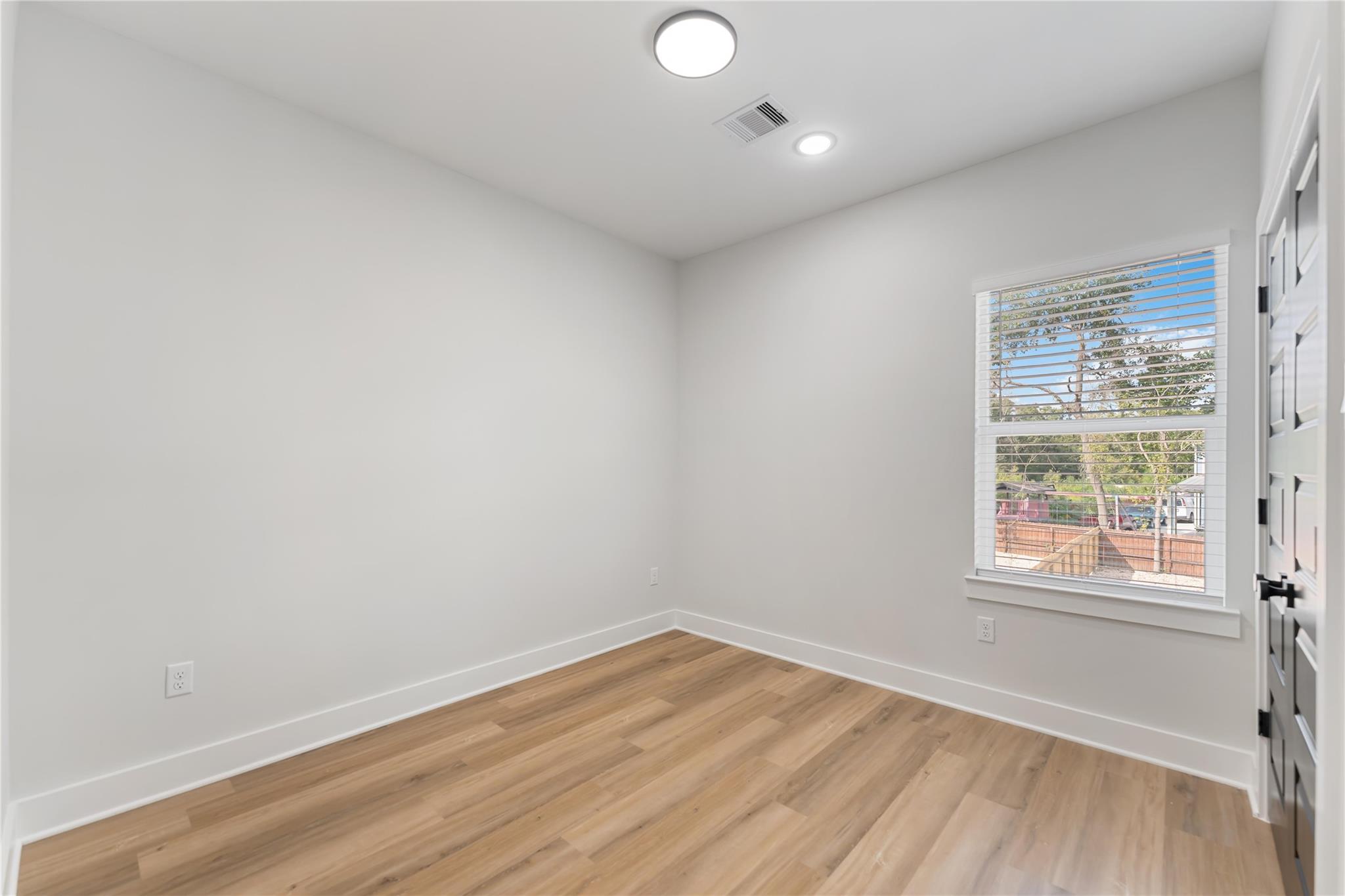 6909 S Hall Street # B, Houston Unit: B