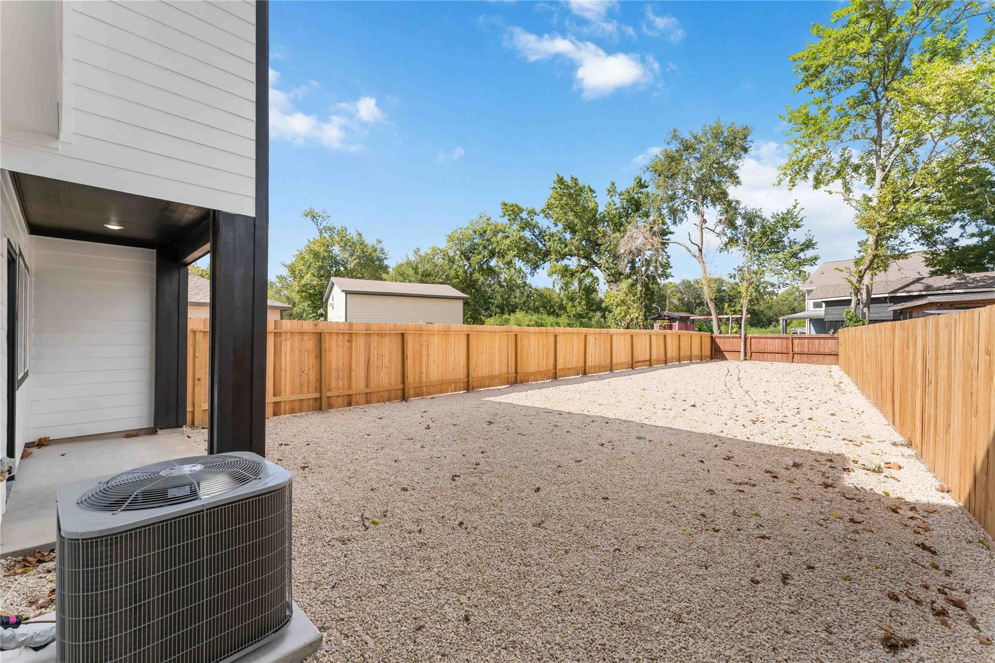 6909 S Hall Street # B, Houston Unit: B