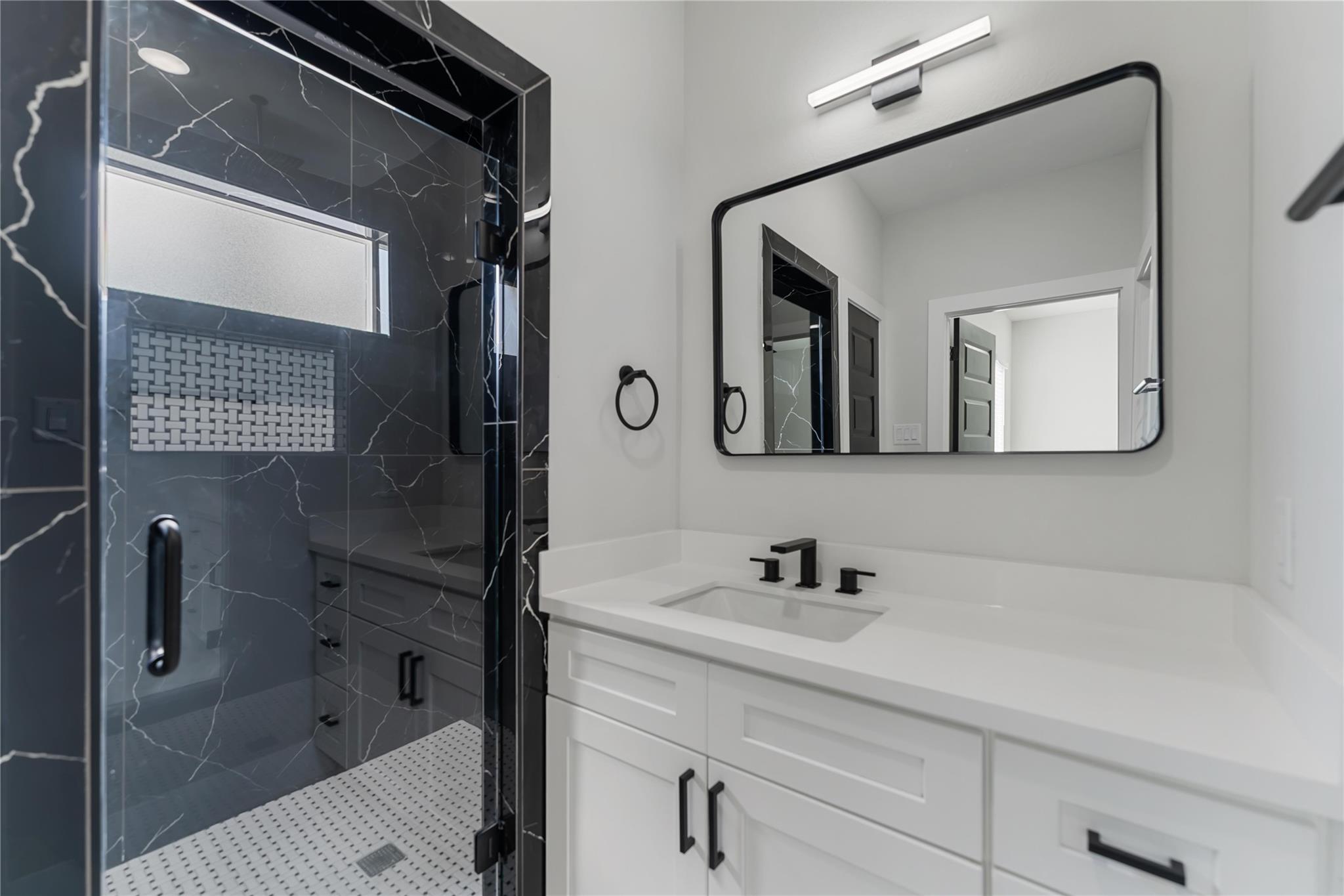 6909 S Hall Street # B, Houston Unit: B