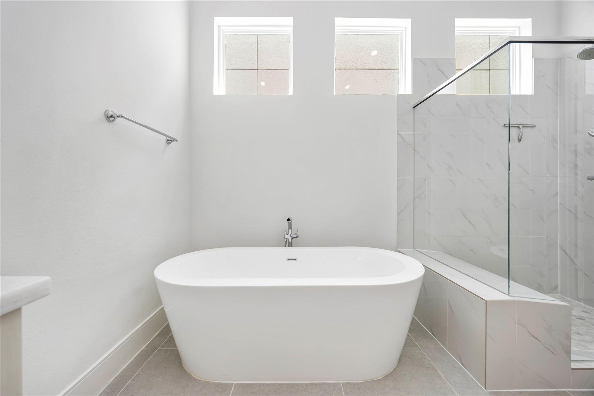 1211 Hickory Street Unit: E