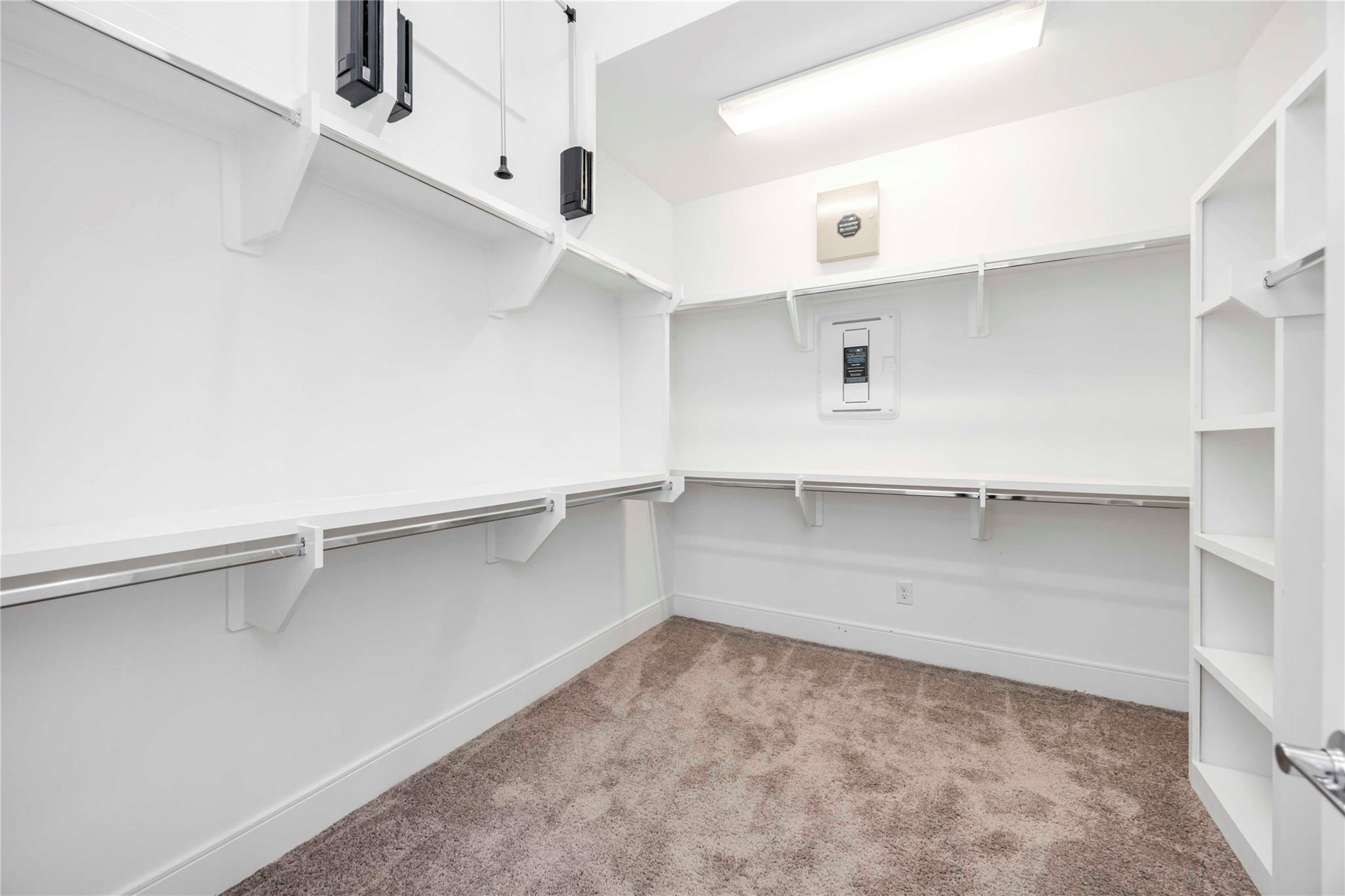 1211 Hickory Street Unit: E