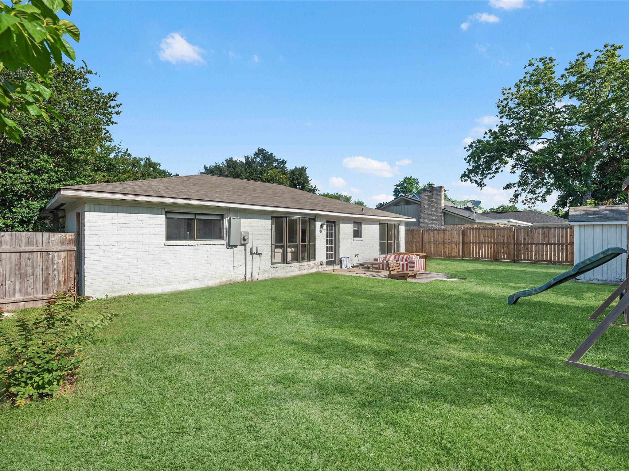 223 Kirkaldy Drive