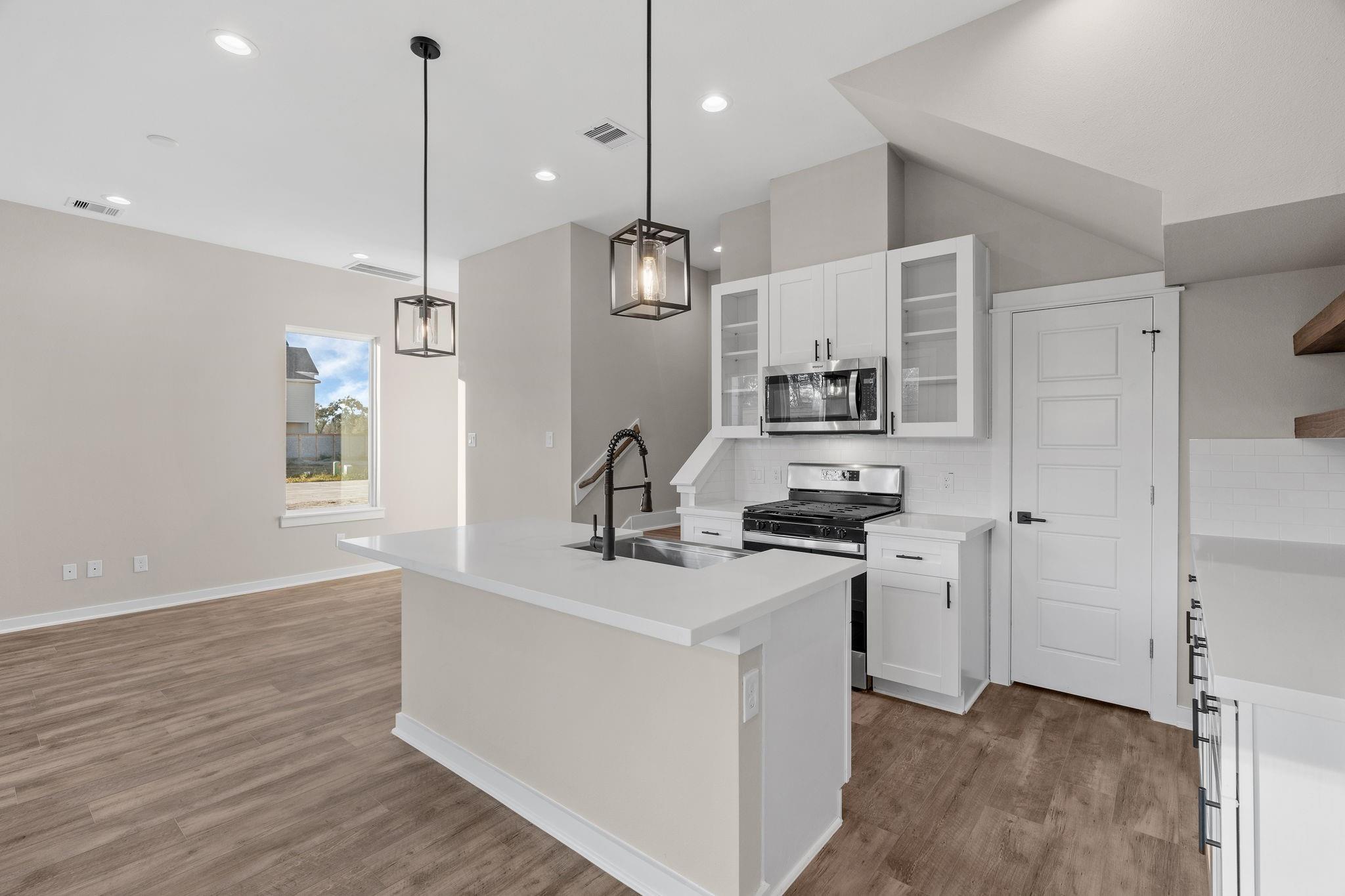 5915 Wheatley Hollow Lane