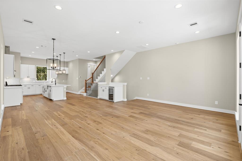 905 Thornton Road Unit: E