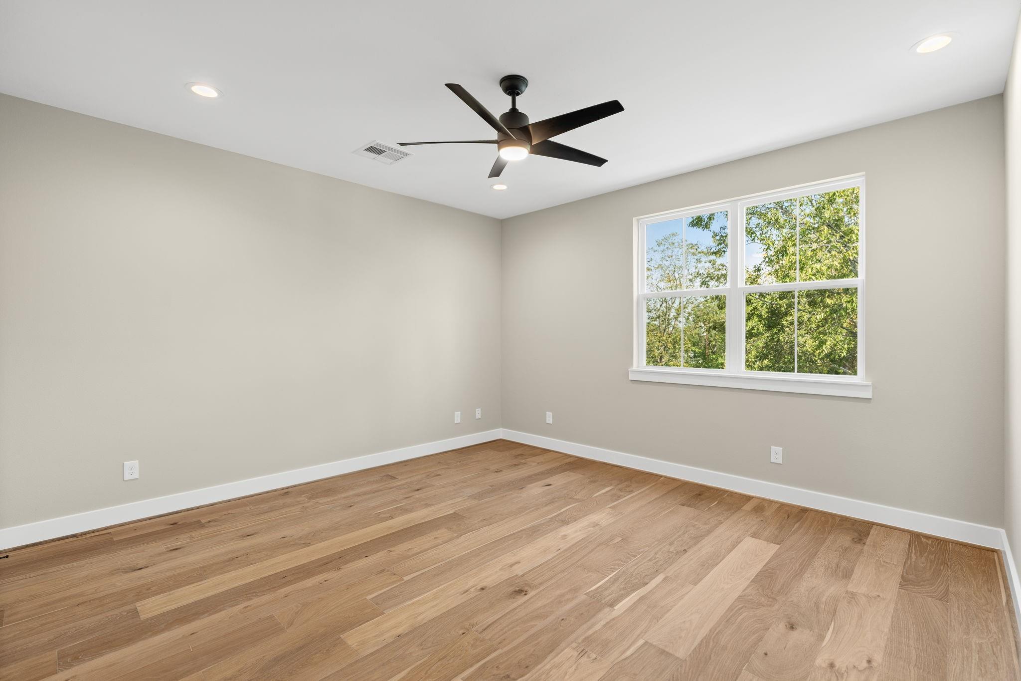 905 Thornton Road Unit: E