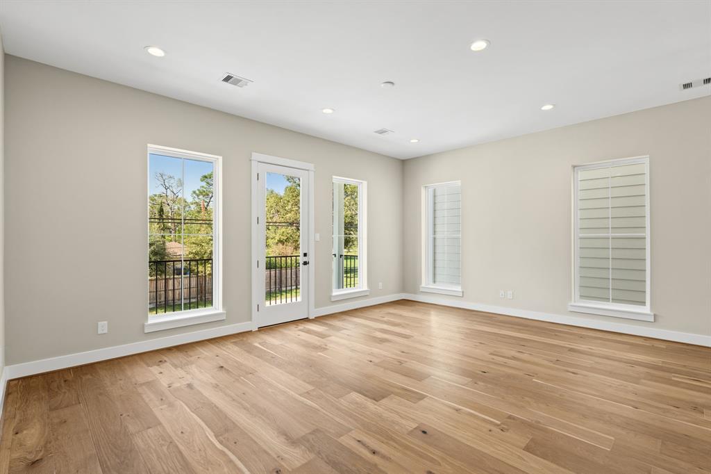 905 Thornton Road Unit: E