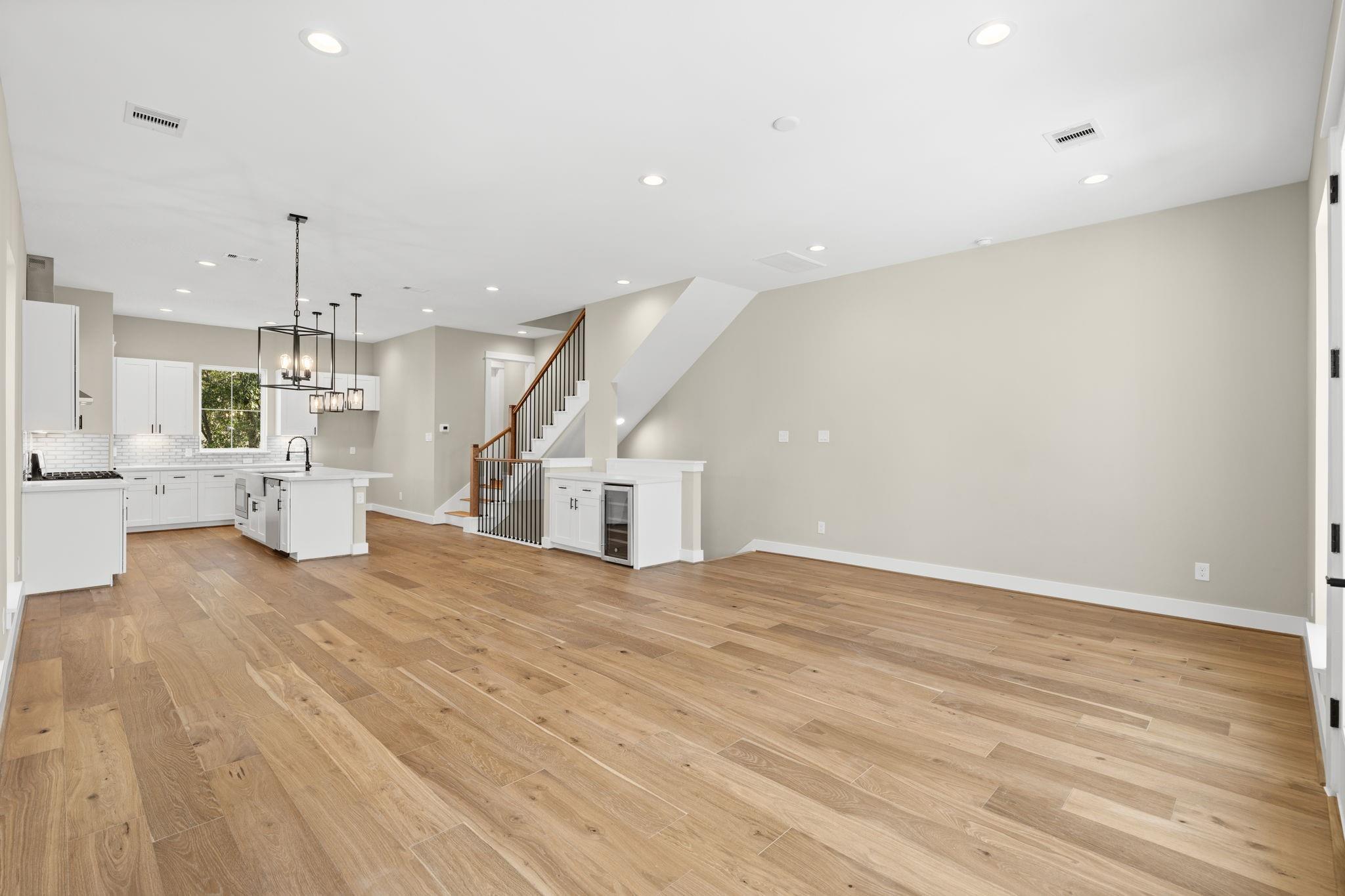 905 Thornton Road Unit: E
