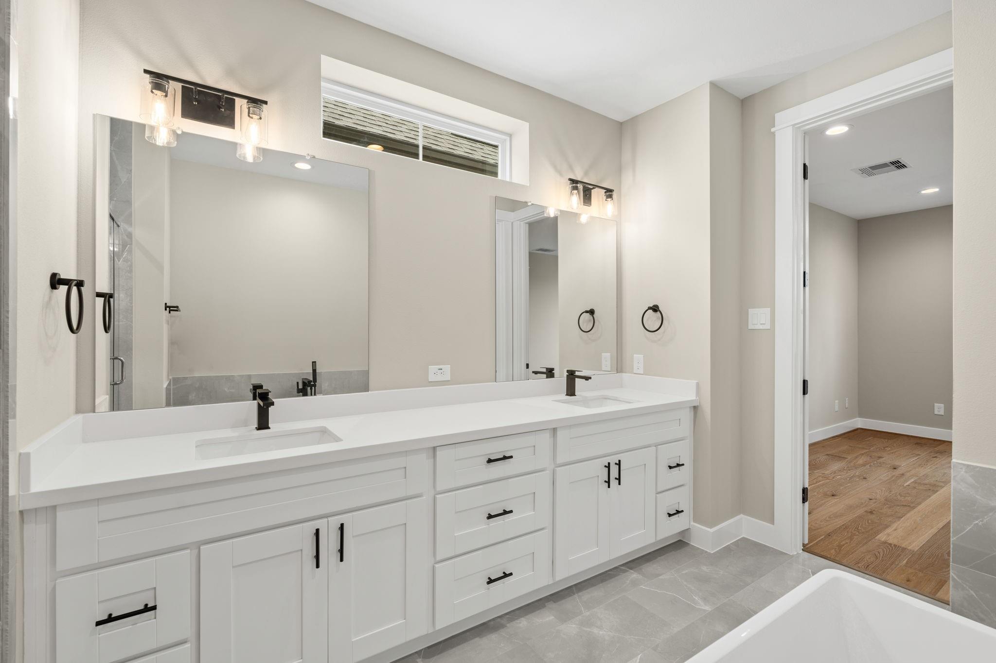 905 Thornton Road Unit: E