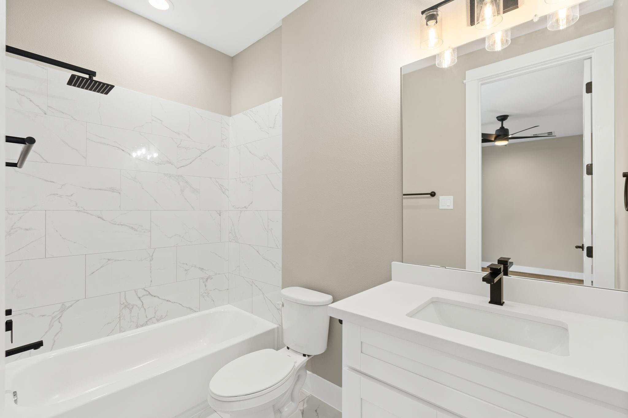 905 Thornton Road Unit: E