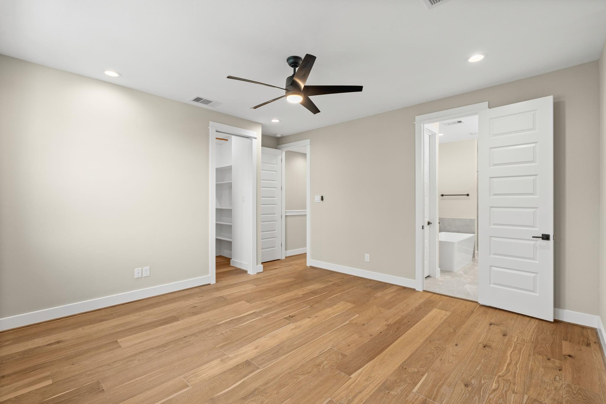 905 Thornton Road Unit: E