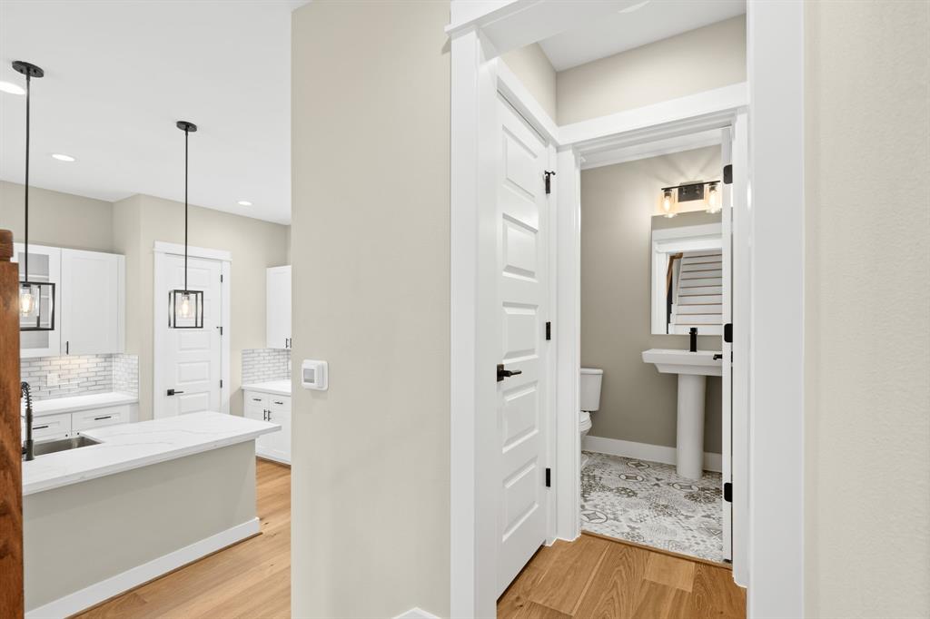 905 Thornton Road Unit: E