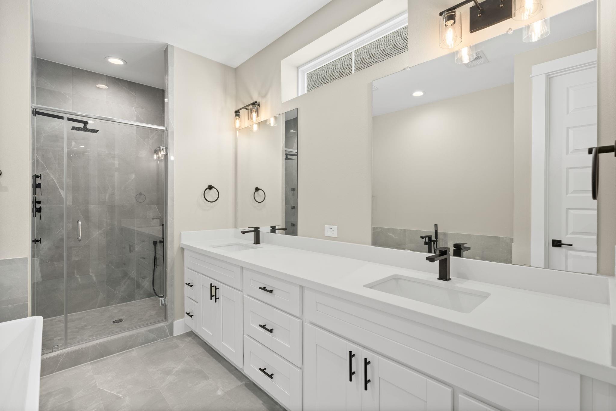 905 Thornton Road Unit: E