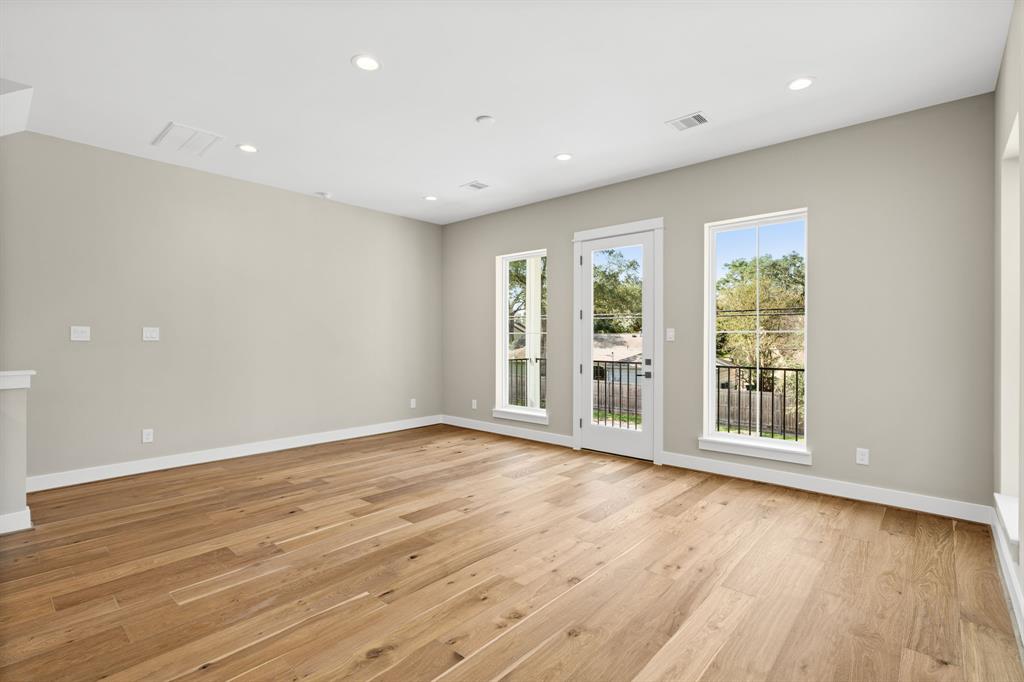 905 Thornton Road Unit: E