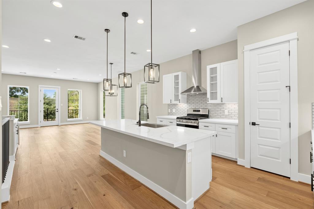 905 Thornton Road Unit: E