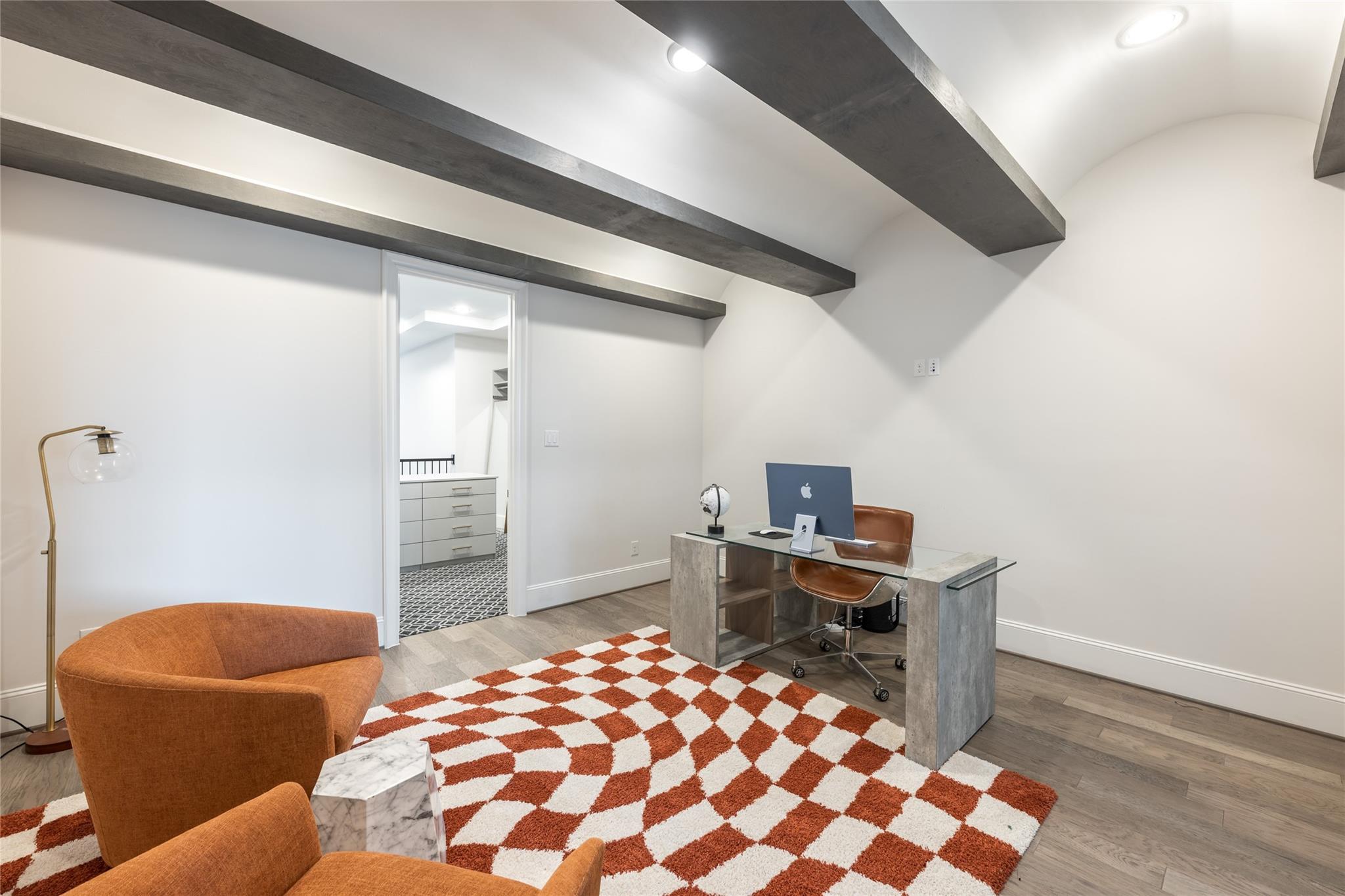 71 Amber Hollow Court