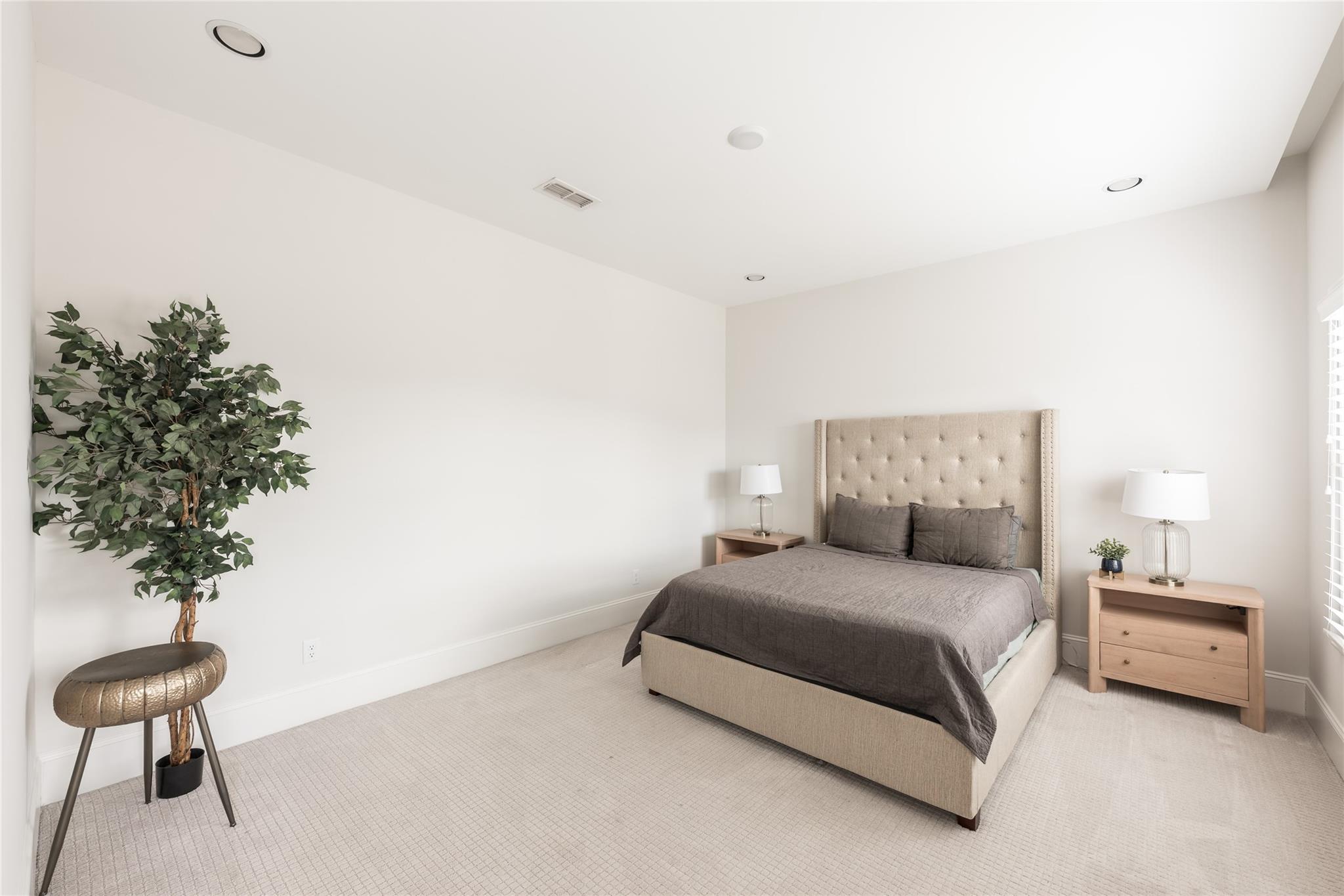 71 Amber Hollow Court