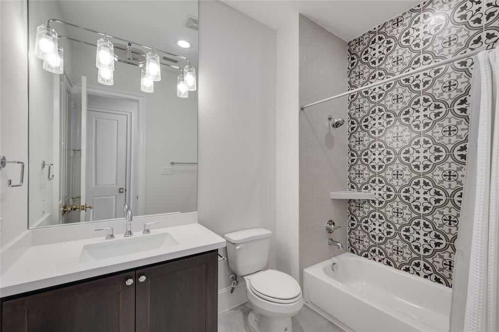 71 Amber Hollow Court