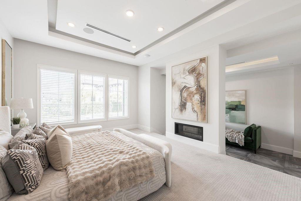 71 Amber Hollow Court