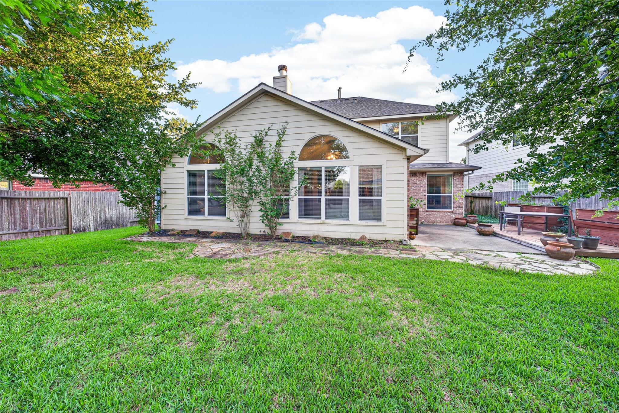 24742 Cobble Canyon Ln