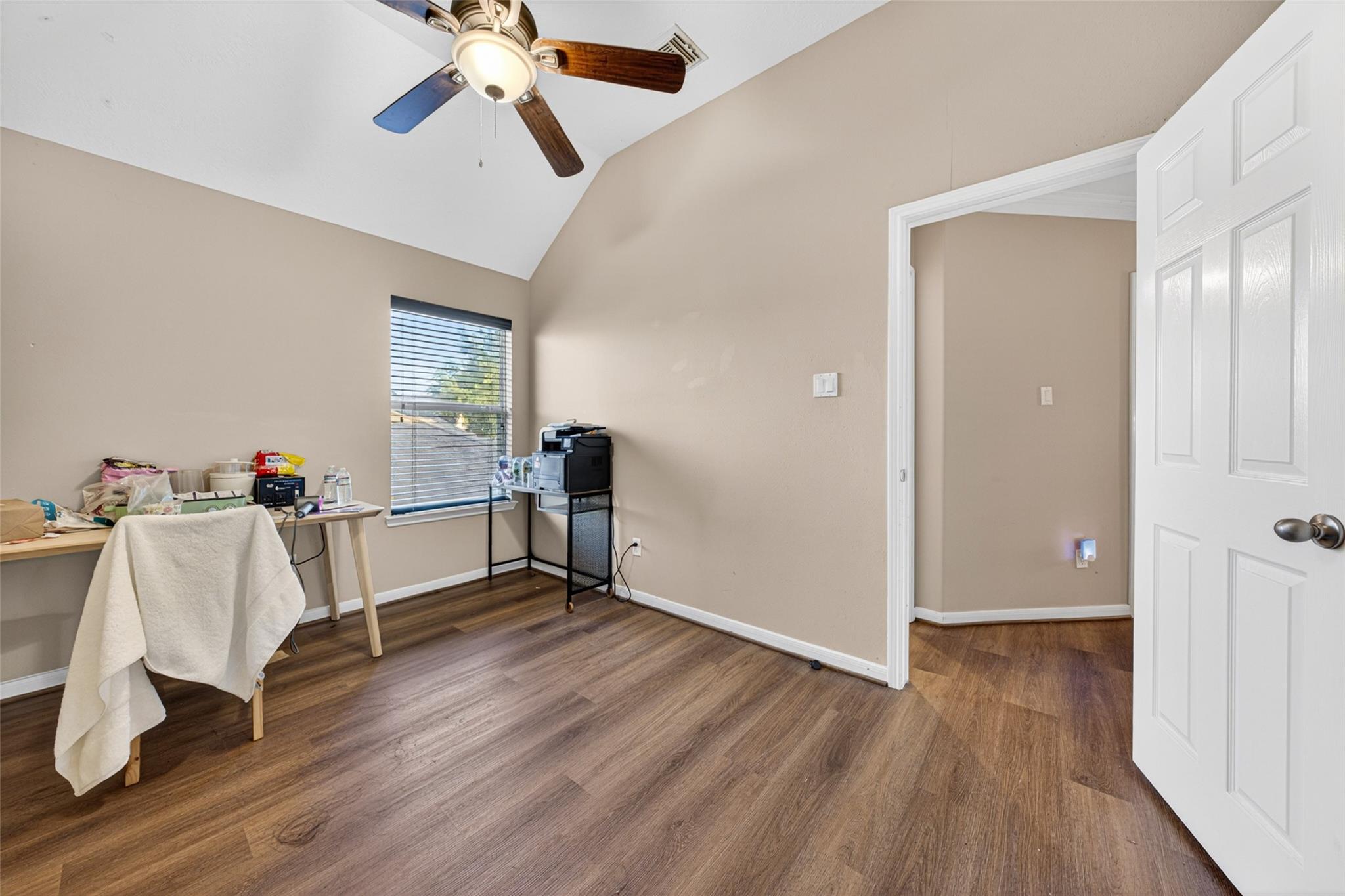 24742 Cobble Canyon Ln