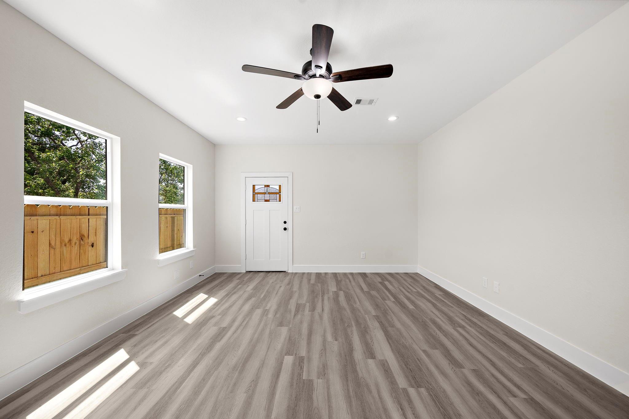 7714 N Howton Street