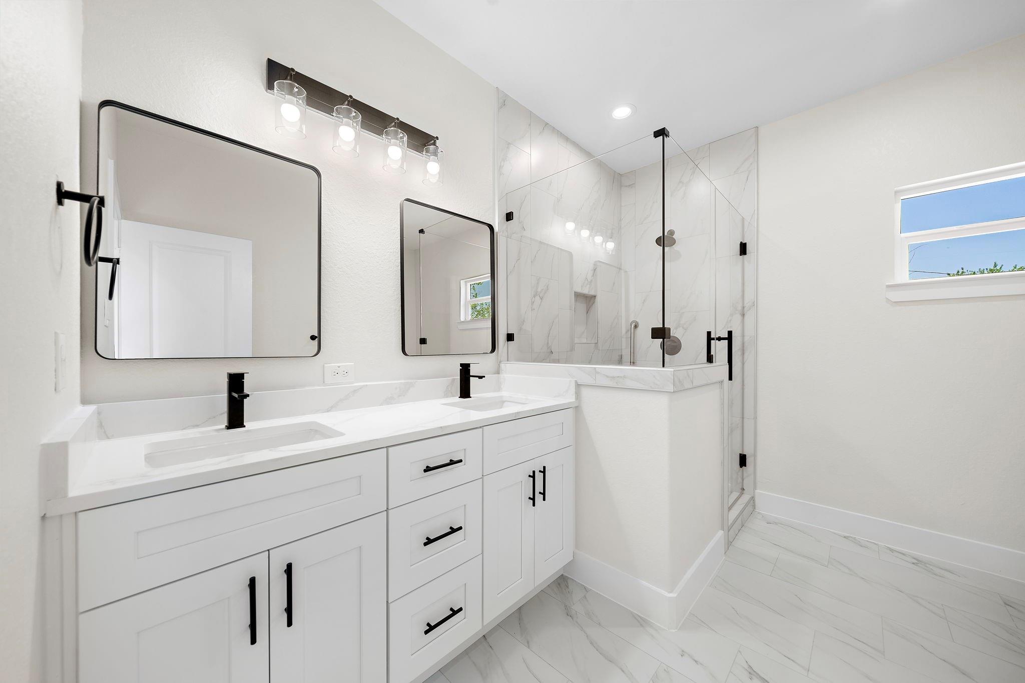 7714 N Howton Street