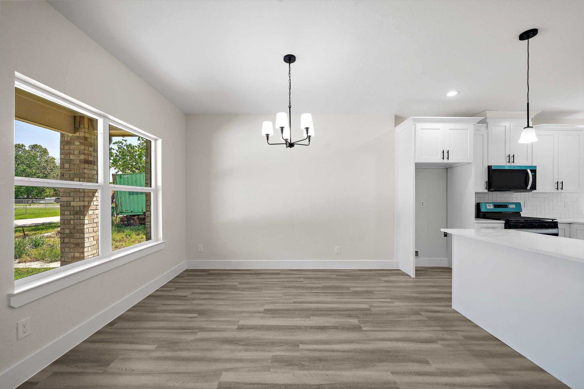 7714 N Howton Street