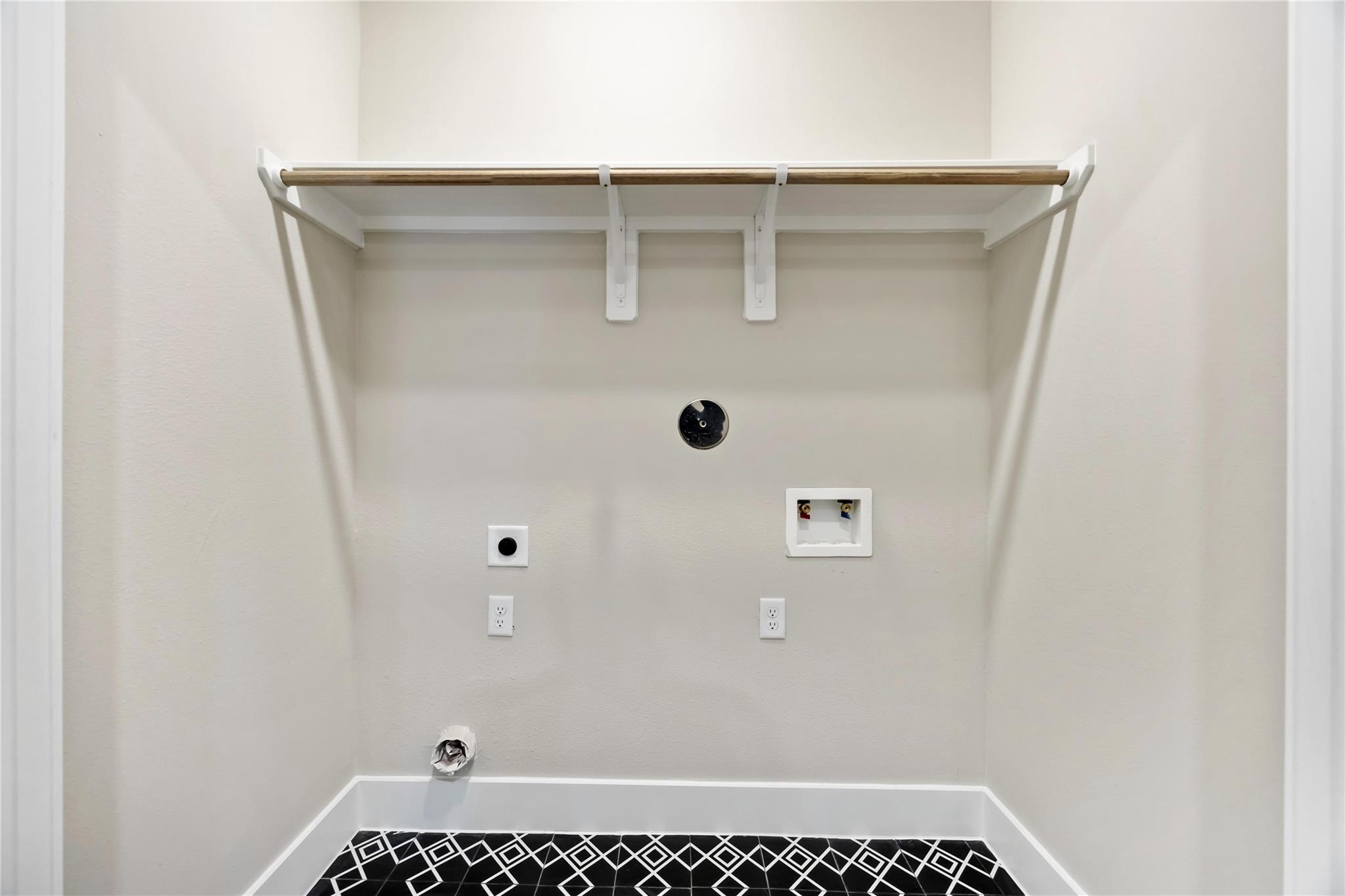 4624 Mayflower Street Unit: A/B