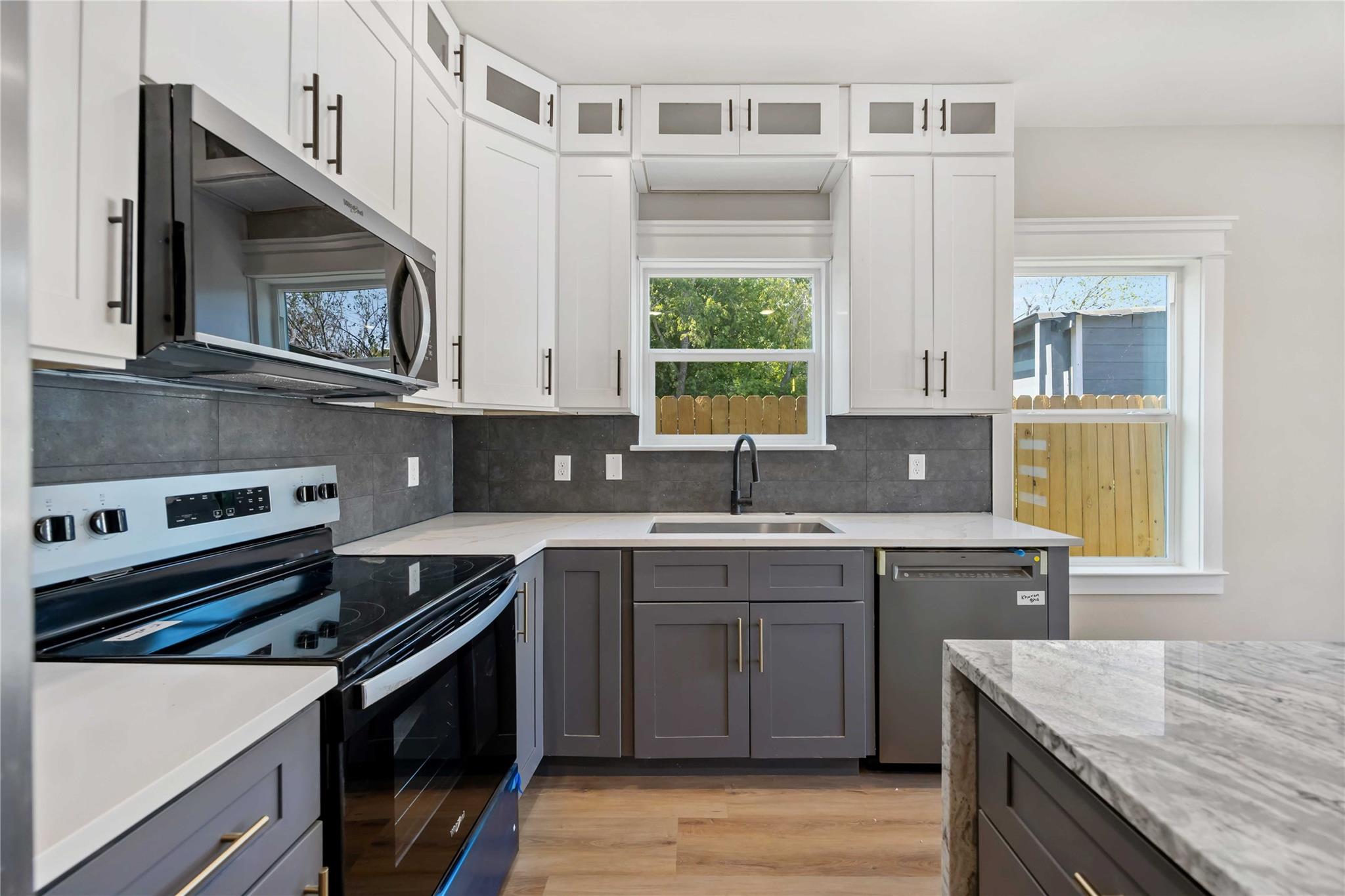 4624 Mayflower Street Unit: A/B