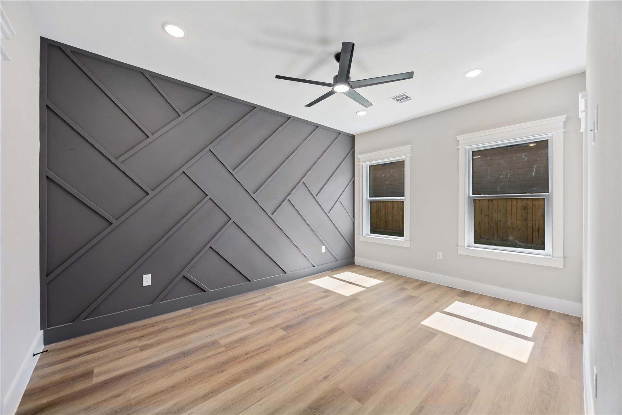 4624 Mayflower Street Unit: A/B