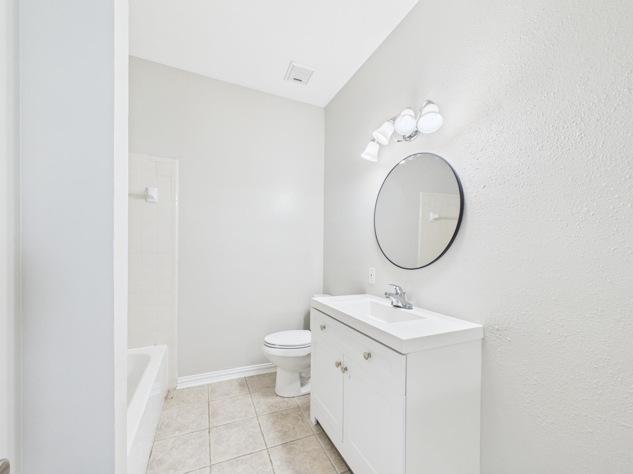 4001 Tanglewilde Street # 709