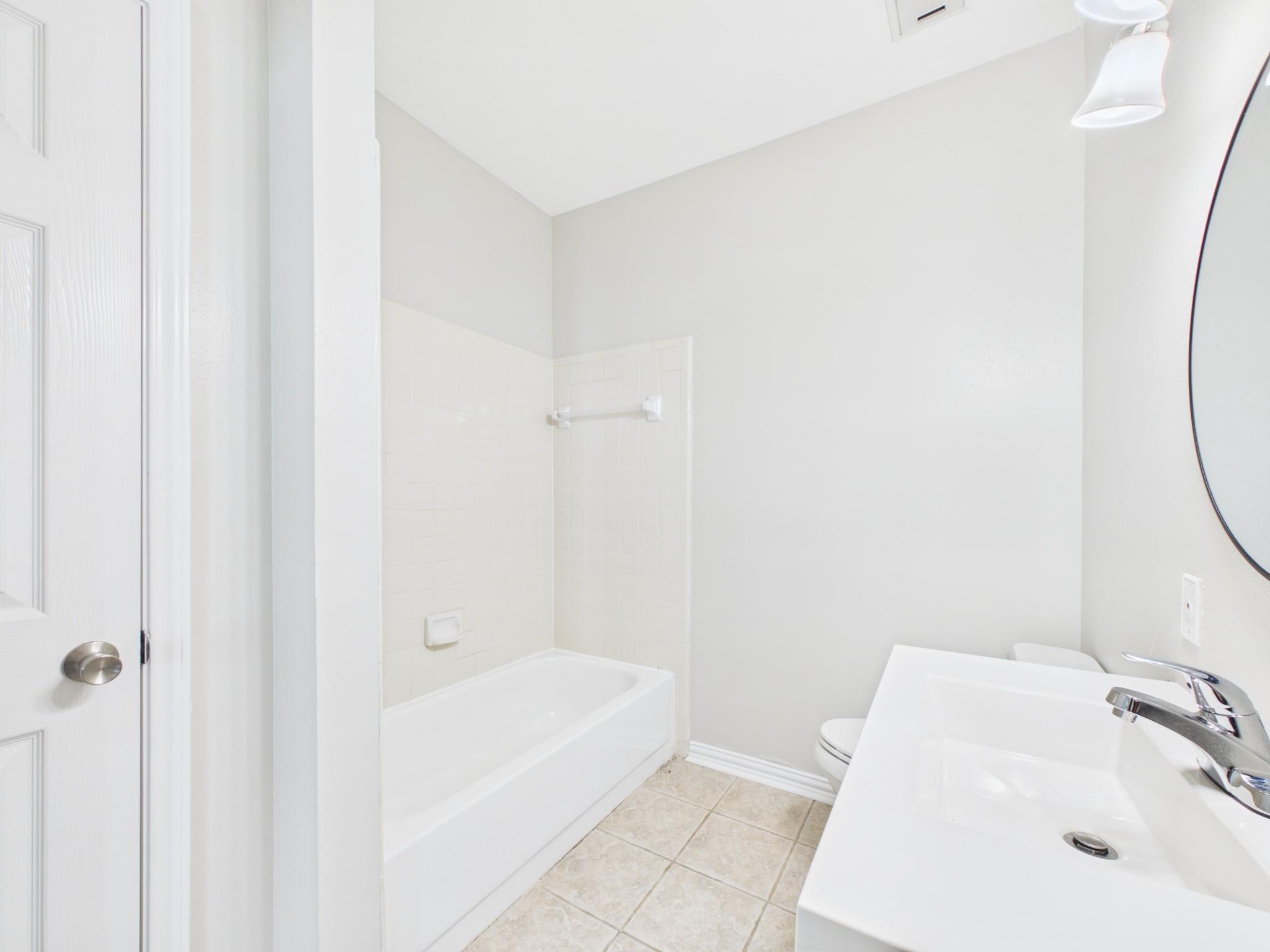 4001 Tanglewilde Street # 709