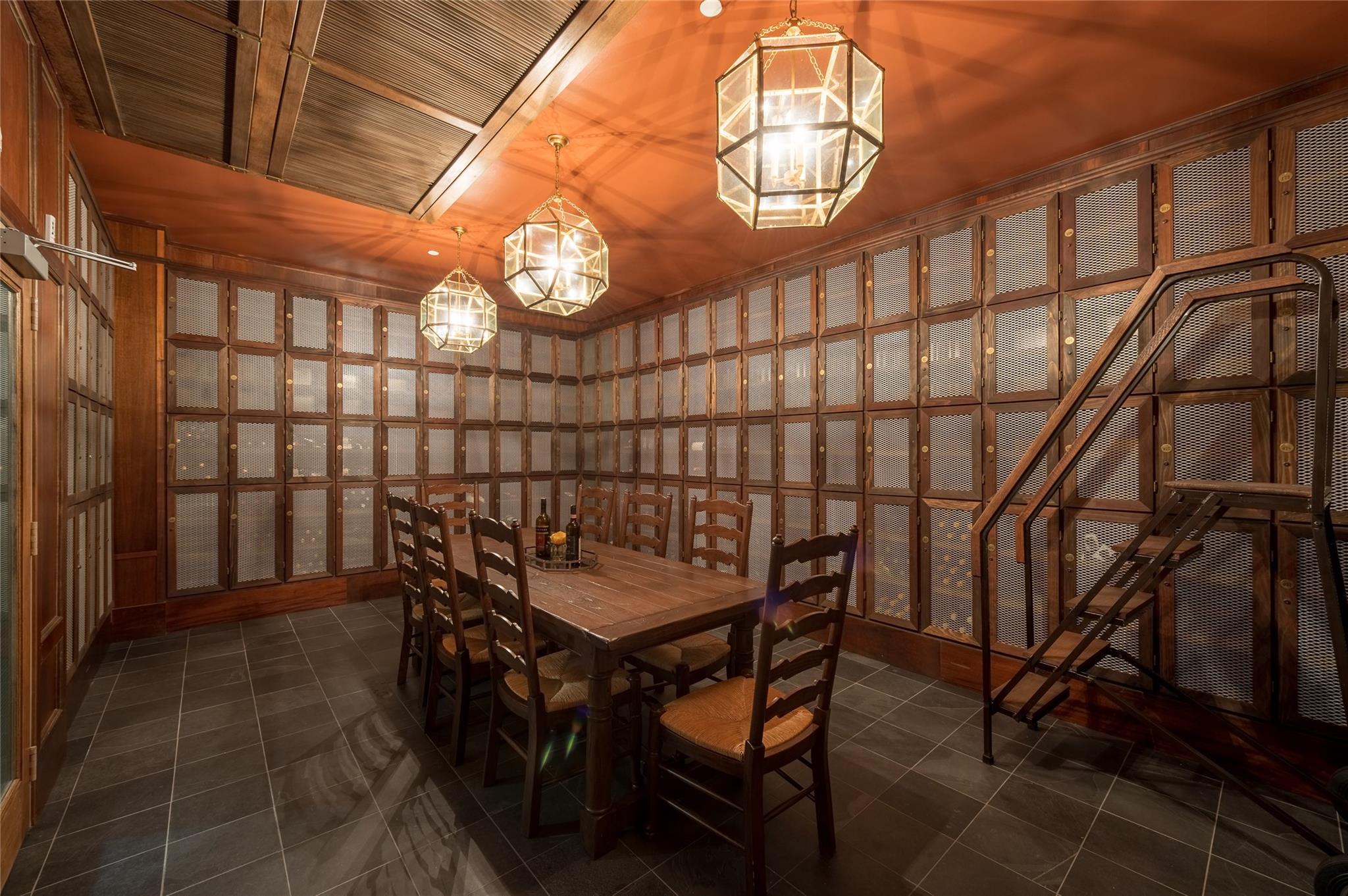 4899 Montrose Boulevard # 1608